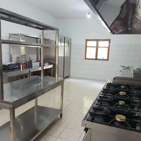 Hotel Bujtina Sofra Dardane Tropoje