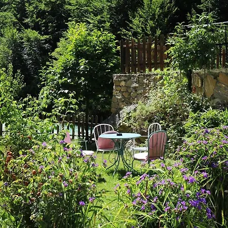 Hotel Bujtina Sofra Dardane